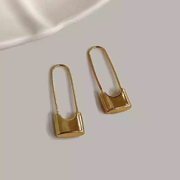 Paperclip lock earrings - Picture 5 of 7